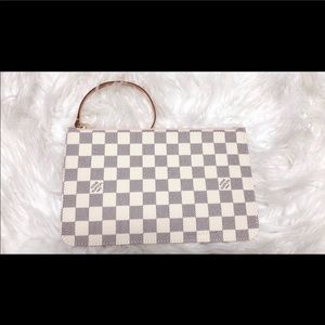 NEW Authentic Louis Vuitton Neverfull GM Pouch